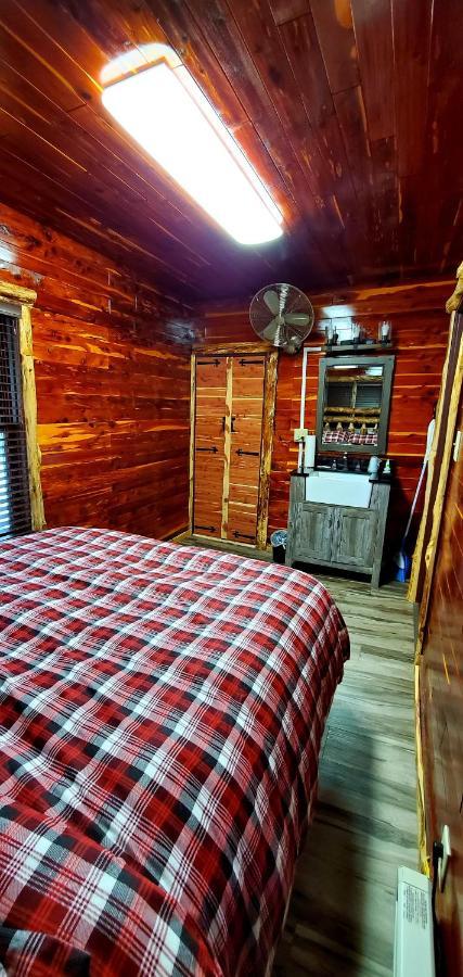 Log Cabin Inn Eureka Springs Dış mekan fotoğraf