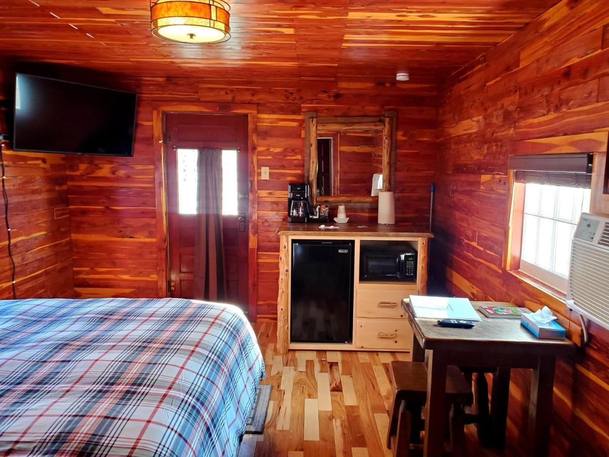 Log Cabin Inn Eureka Springs Dış mekan fotoğraf