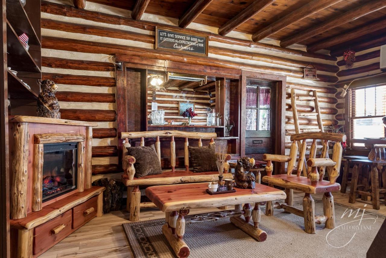 Log Cabin Inn Eureka Springs Dış mekan fotoğraf
