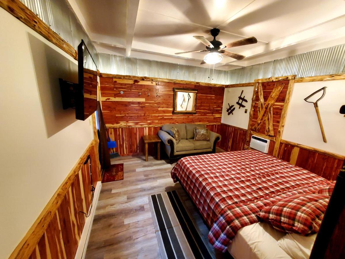 Log Cabin Inn Eureka Springs Dış mekan fotoğraf