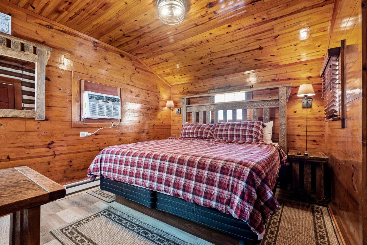 Log Cabin Inn Eureka Springs Dış mekan fotoğraf