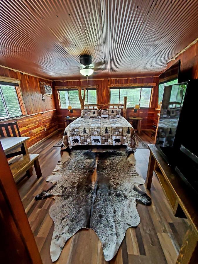 Log Cabin Inn Eureka Springs Dış mekan fotoğraf