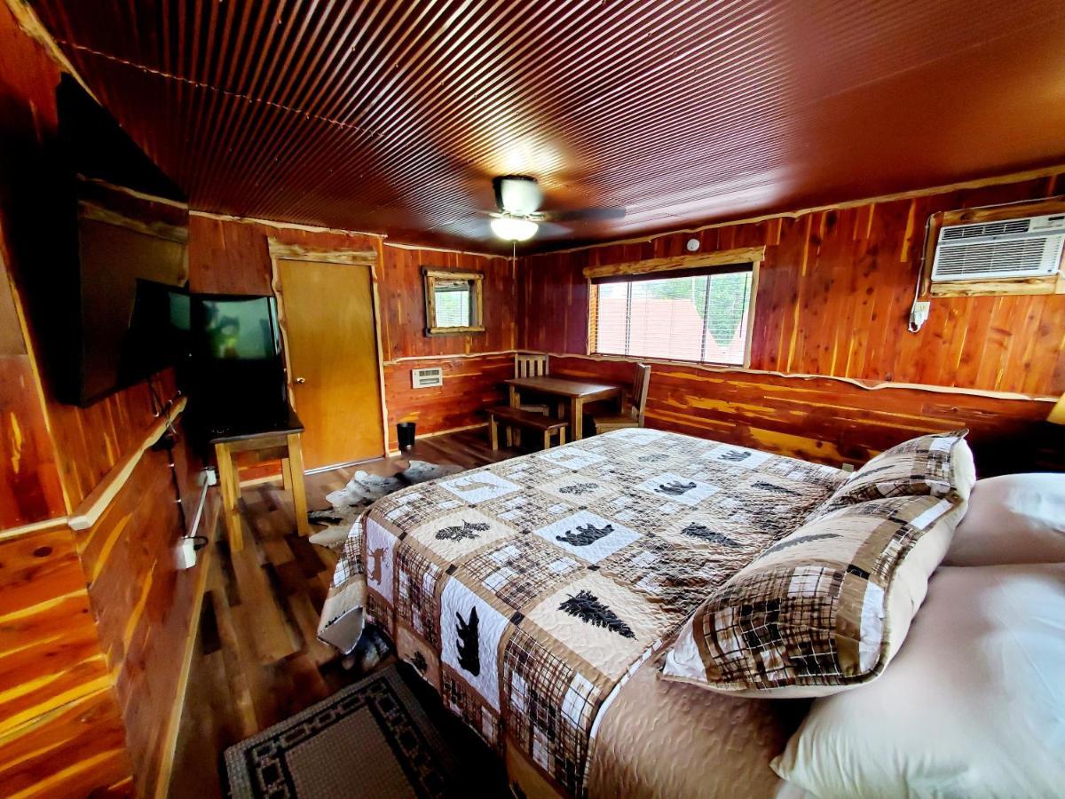 Log Cabin Inn Eureka Springs Dış mekan fotoğraf