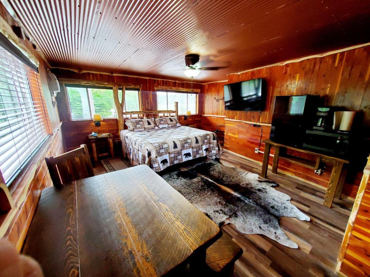 Log Cabin Inn Eureka Springs Dış mekan fotoğraf