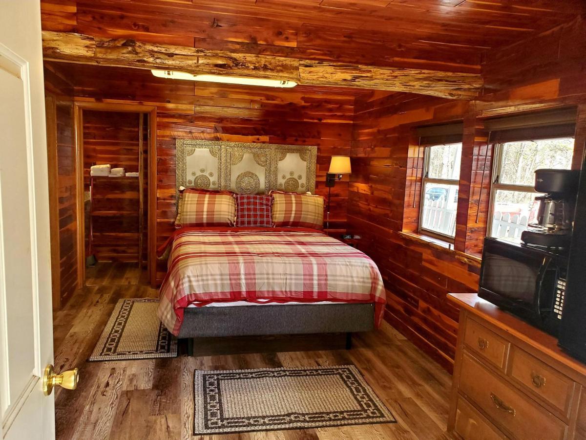Log Cabin Inn Eureka Springs Dış mekan fotoğraf